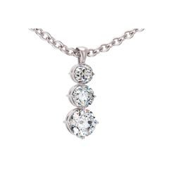 Pendentif diamant 4 griffes trilogie b&eacute;li&egrave;re