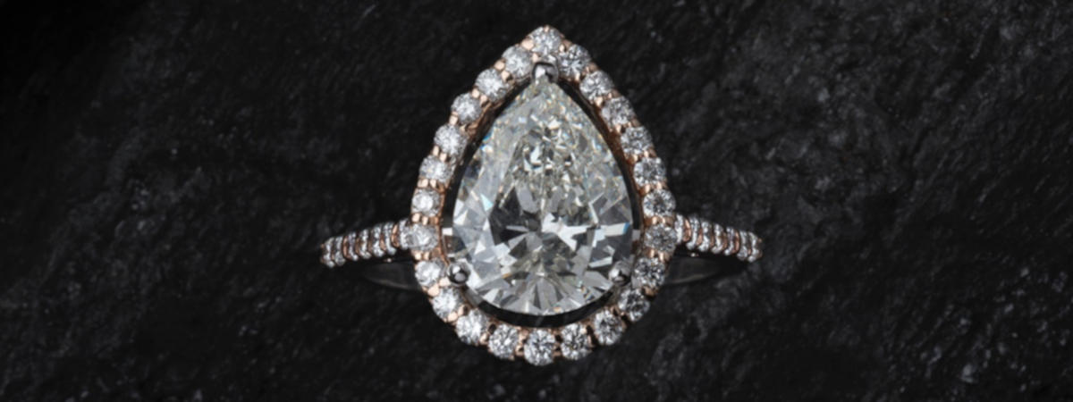 Bague halo en diamants